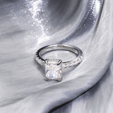 Donley - Trouwring - damesring - verlovingsring - diamanten ring - Emerald-cut - ring met diamant - labgrade diamant - diamanten trouwring - VVS diamant - 3ct - radiant cut